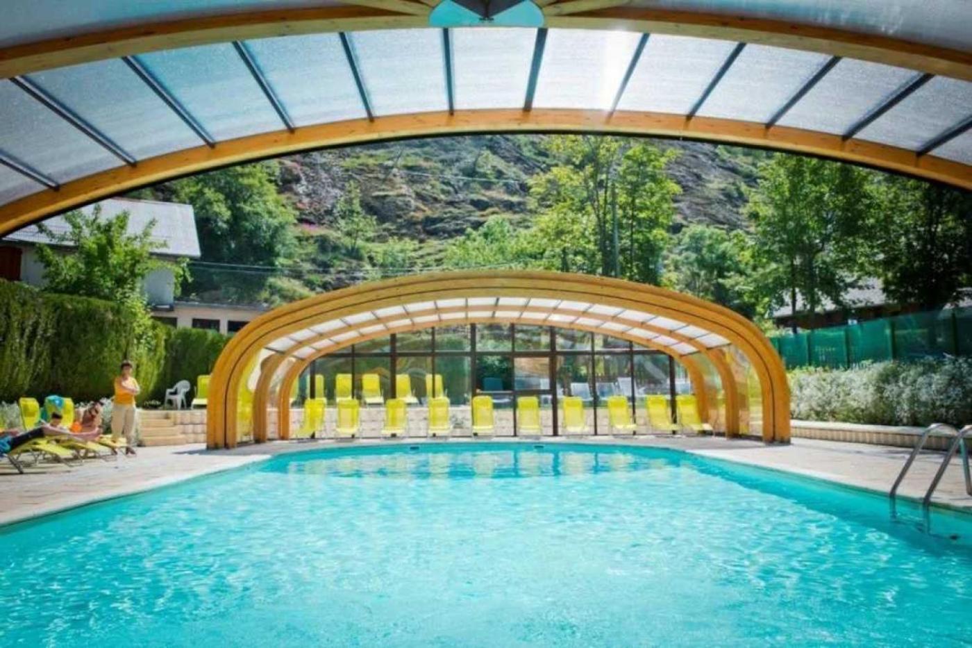 Camping 5 Etoiles - Piscine - Eeceff Le Bourg-d'Oisans Exterior photo