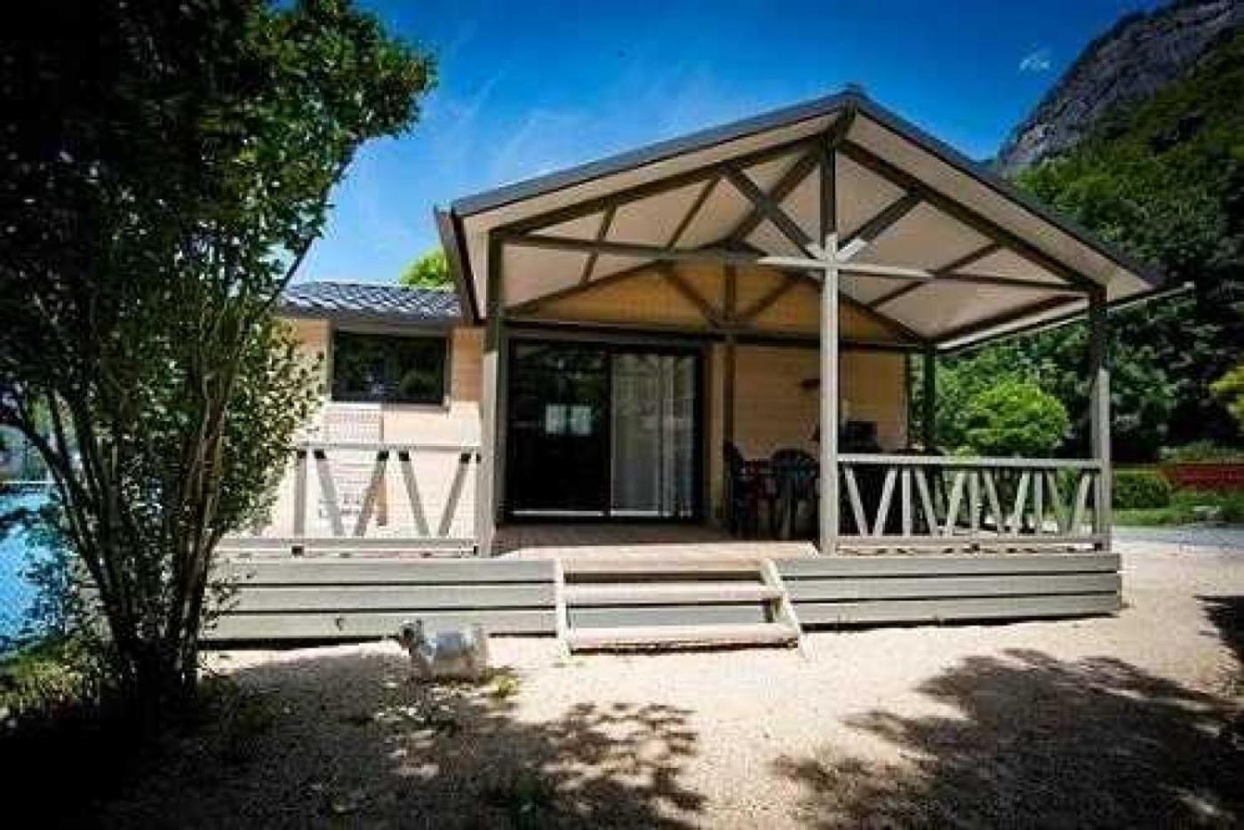 Camping 5 Etoiles - Piscine - Eeceff Le Bourg-d'Oisans Exterior photo
